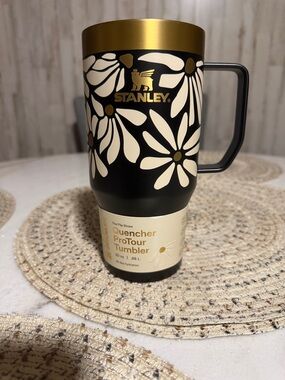 Stanley Everyday Suburban Mug - Wild Blooms 24oz